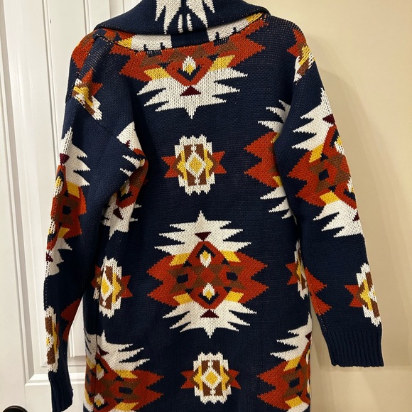 NWT Women’s Aztec Cardigan Sweater - Picture 2 of 3